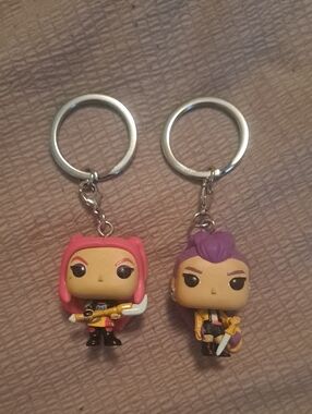 Funko Keychain Kpop Demon Hunter Rumi And Mira Keychains